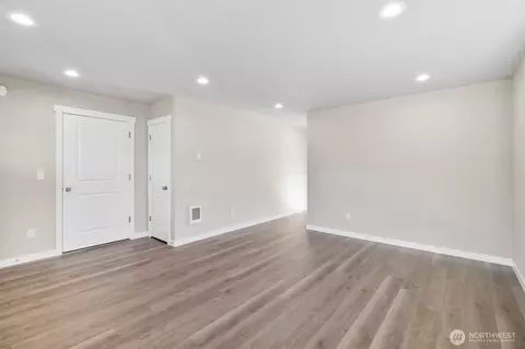 Living - 6479 Watson Loop, Maple Falls, WA 98266 photo 2 of 3
