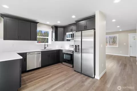 Kitchen - 6479 Watson Loop, Maple Falls, WA 98266 photo 1 of 2