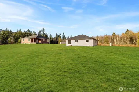 Exterior - 6479 Watson Loop, Maple Falls, WA 98266 photo 4 of 6
