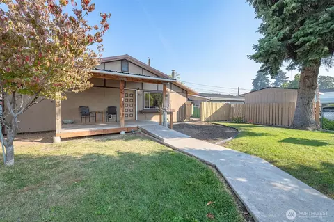 815 Kittitas St, Wenatchee, WA 98801