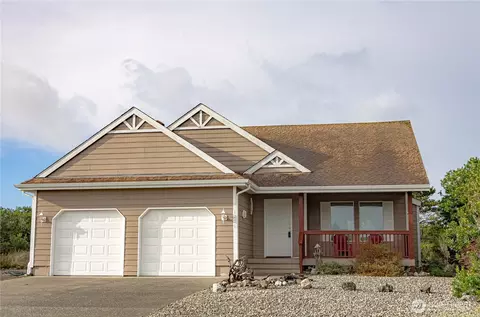 1221 E Ocean Shores Blvd SW, Ocean Shores, WA 98569
