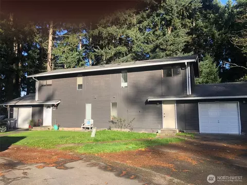 2409 2411 26th Ave SE, Puyallup, WA 98374