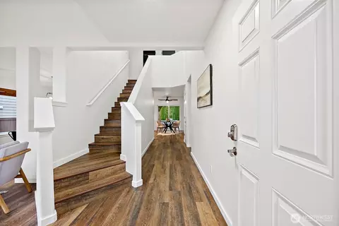 Entry Way - 1415 Riddell Ave NE, Orting, WA 98360 photo 1 of 1