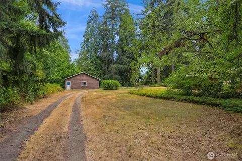 Exterior - 22221 45th Ave SE, Bothell, WA 98021 photo 13 of 14