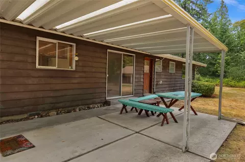 Exterior - 22221 45th Ave SE, Bothell, WA 98021 photo 2 of 14
