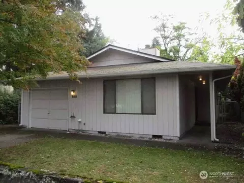 868 118th St S, Tacoma, WA 98444