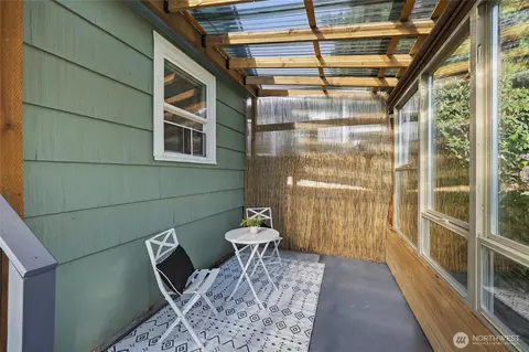 2324 Maple St, Everett, WA 98201 photo 9