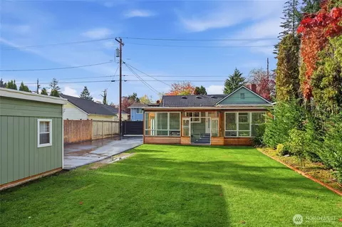 2324 Maple St, Everett, WA 98201 photo 2