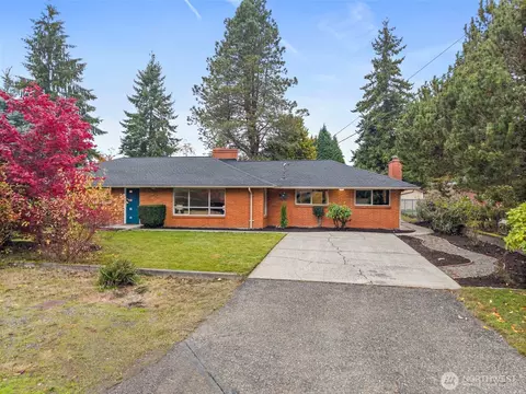 707 48th St SE, Everett, WA 98203 photo 4