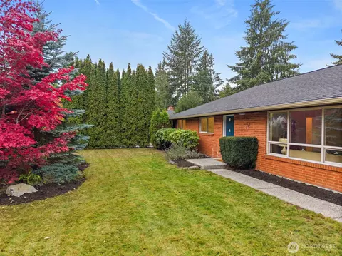 707 48th St SE, Everett, WA 98203 photo 3