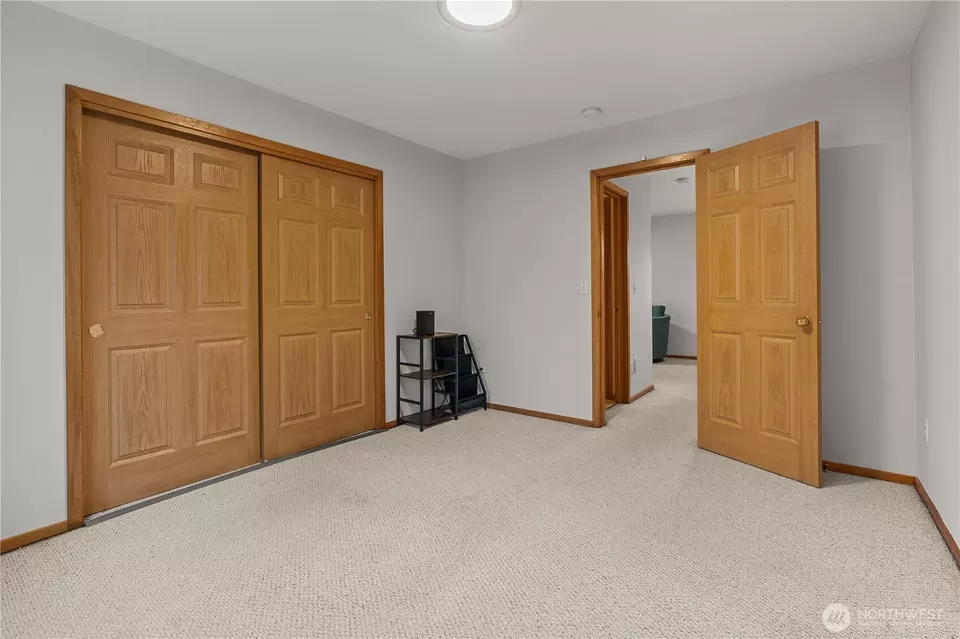 527 Radey St, Port Orchard, WA 98366 | MLS# 2452477 | 23 Photos - Movoto