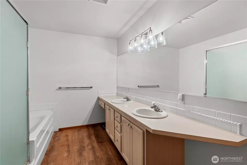527 Radey St, Port Orchard, WA 98366 | MLS# 2452477 | 23 Photos - Movoto