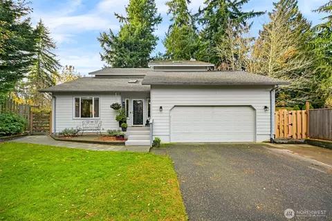 1109 Inverness Ln, Bellingham, WA 98229
