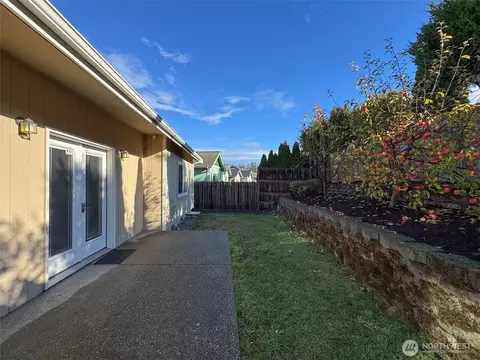 Exterior - 140 Independence Dr, Sequim, WA 98382 photo 3 of 8