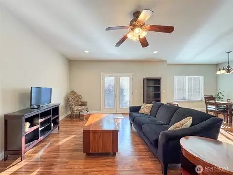 Living - 140 Independence Dr, Sequim, WA 98382 photo 2 of 5