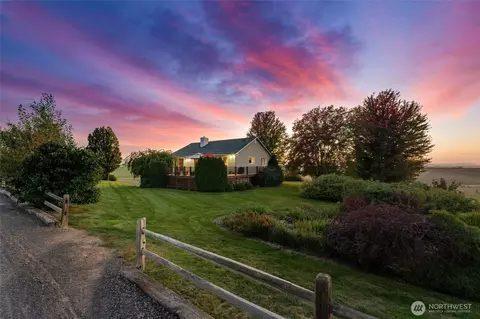 288 Meadowlark Ln, Touchet, WA 99360