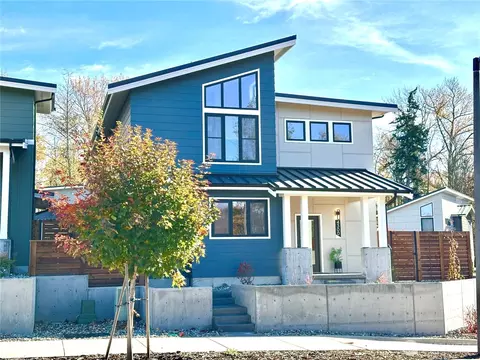 4300 Creston Way, Bellingham, WA 98226