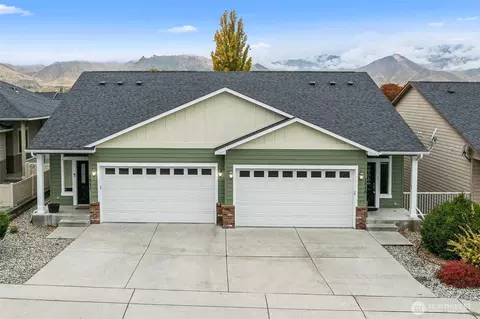 1046 Corum Cir, East Wenatchee, WA 98802
