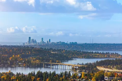 4424 139th Ave SE, Bellevue, WA 98006