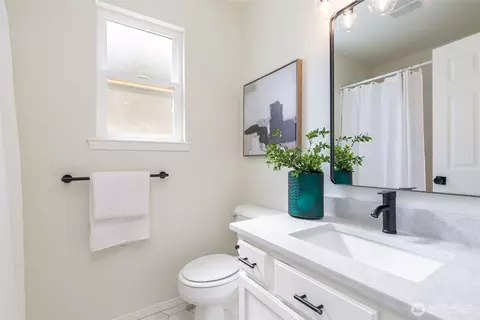 Bath - 18022 29th Ave SE, Bothell, WA 98012 photo 3 of 3