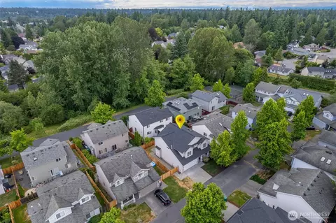 View/Area - 18022 29th Ave SE, Bothell, WA 98012 photo 3 of 5