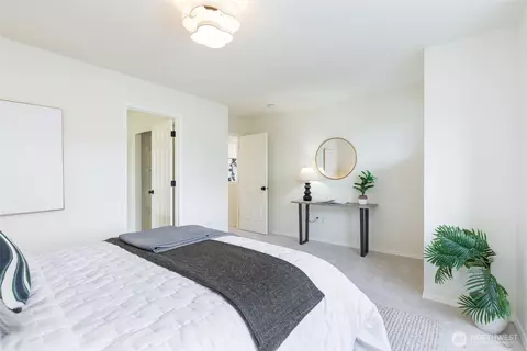Bedroom - 18022 29th Ave SE, Bothell, WA 98012 photo 3 of 6