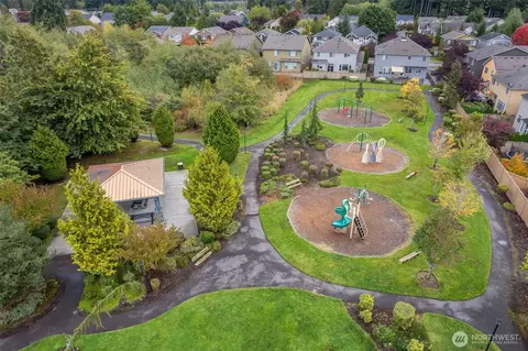 View/Area - 18022 29th Ave SE, Bothell, WA 98012 photo 5 of 5