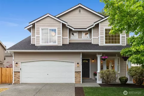 Exterior - 18022 29th Ave SE, Bothell, WA 98012 photo 2 of 6