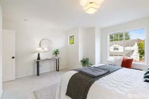 Bedroom - 18022 29th Ave SE, Bothell, WA 98012 photo 2 of 6