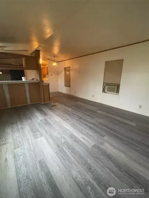 131 SW E St, Forks, WA 98331 photo 4