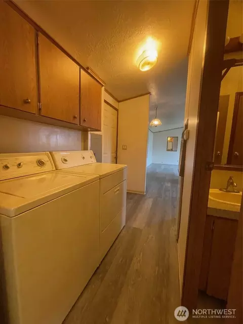 131 SW E St, Forks, WA 98331 photo 8