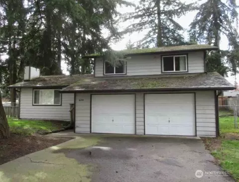 16104 69th Avenue Ct E, Puyallup, WA 98375