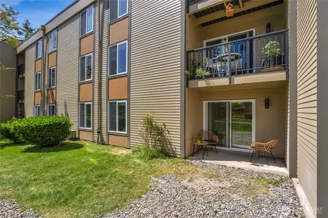 14600 NE 32nd St #I-4, Bellevue, WA 98007