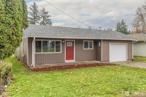 1114 N 1st Ave, Kelso, WA 98626