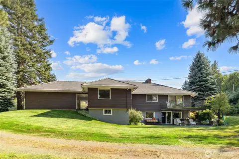 911 Westside Rd, Cle Elum, WA 98922