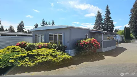 11622 Silver Lake Rd #71, Everett, WA 98208