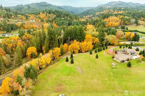 149 Glacier Ln, Woodland, WA 98674