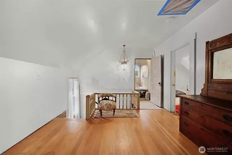Entry Way - 5860 Bow St, Bow, WA 98232 photo 3 of 5