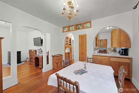 Dining - 5860 Bow St, Bow, WA 98232 photo 1 of 2