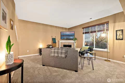Living - 7273 Radius Loop SE, Lacey, WA 98513 photo 1 of 4