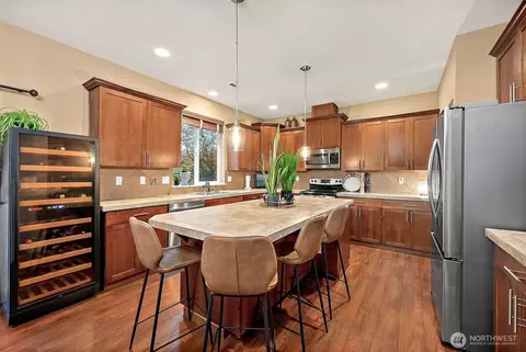 Kitchen - 7273 Radius Loop SE, Lacey, WA 98513 photo 1 of 7