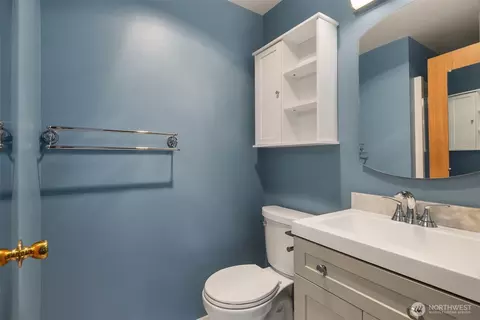 Bath - 1019 Kessler Dr, Sultan, WA 98294 photo 1 of 2