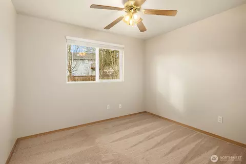 Bedroom - 1019 Kessler Dr, Sultan, WA 98294 photo 5 of 5