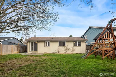 Exterior - 1019 Kessler Dr, Sultan, WA 98294 photo 4 of 8