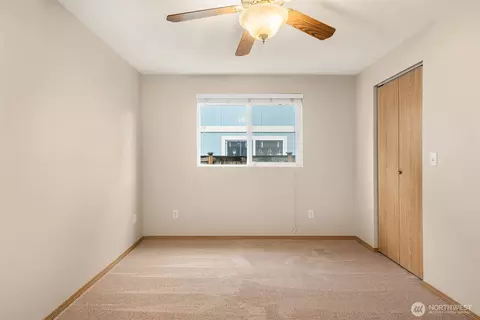 Bedroom - 1019 Kessler Dr, Sultan, WA 98294 photo 2 of 5