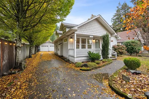 Exterior - 12903 Valley Ave E, Sumner, WA 98390 photo 3 of 11