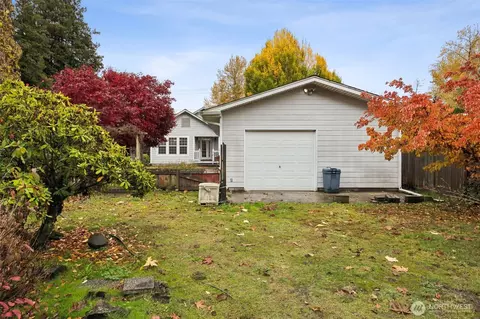 Exterior - 12903 Valley Ave E, Sumner, WA 98390 photo 5 of 11