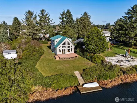 311 Otsego St SW, Ocean Shores, WA 98569