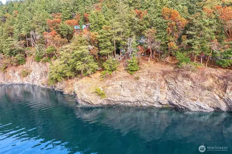 View/Area - 599 Shore Dr, Eastsound, WA 98245 photo 5 of 6
