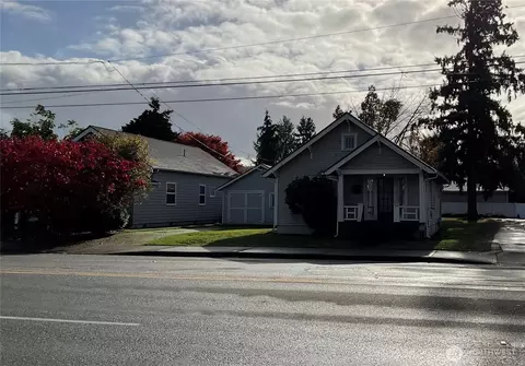 530 E Pioneer, Puyallup, WA 98372